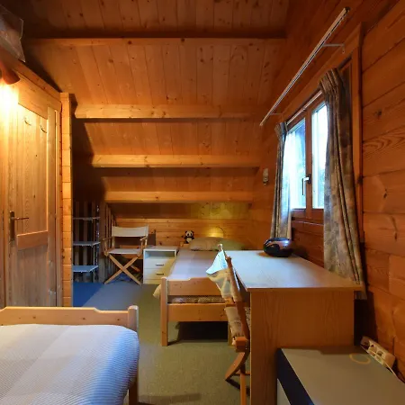 Domek alpejski Chalet 35 Dochamps