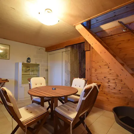 Domek alpejski Chalet 35 *